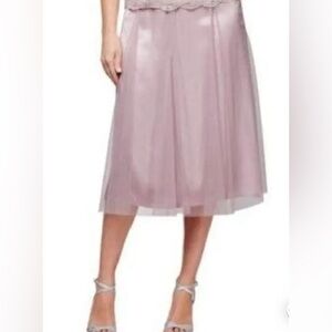 Alex Evening Skirt. Size 12. Mauve Vintage